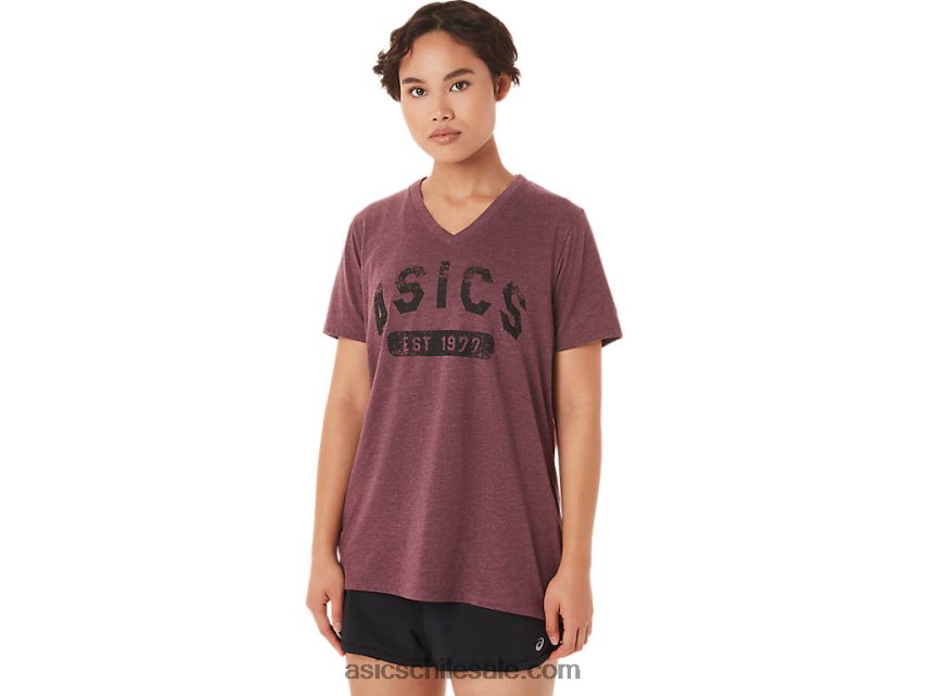 mujer Asics camiseta de manga corta est 1977 con cuello en v R8N4463421 Brezo profundo de Marte